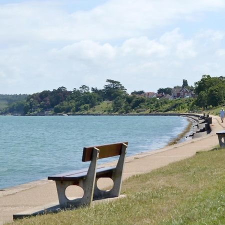 Solent Cottage - Pqqu ยาร์มัธ ภายนอก รูปภาพ