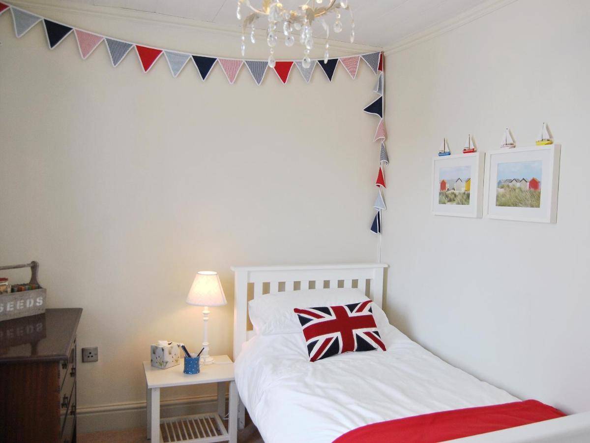 Solent Cottage - Pqqu ยาร์มัธ ภายนอก รูปภาพ